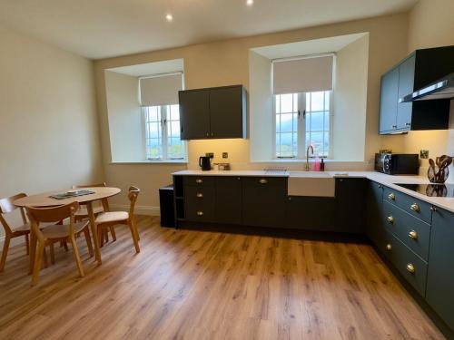 Ross-on-Wye Apartamento | Spacious & stylish riverside apartment in Ross on Wye