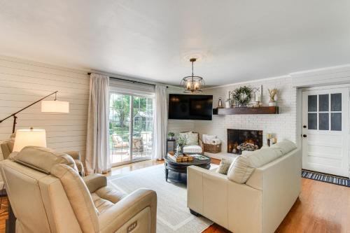 Greenville - Spartanburg Casa | Spacious Taylors Home about 5 Mi to Dtwn Greenville!