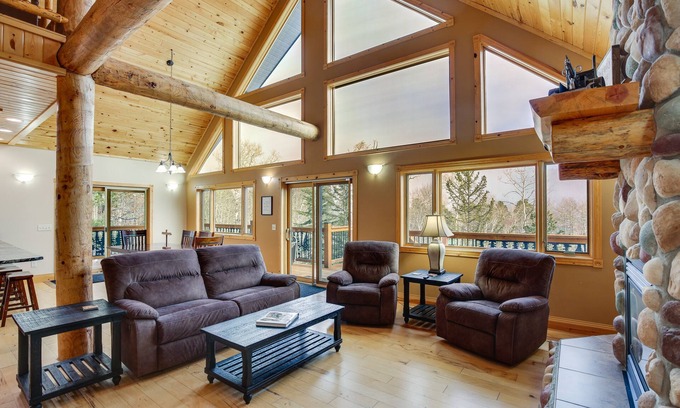 Lead Cabina | Spacious Terry Peak Cabin < 1 Mi to Ski Lift