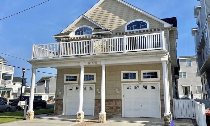 Sea Isle City Casa | Spacious, Toddler Friendly Home-Heart of Sea Isle, Walk Everywhere, Quiet Street