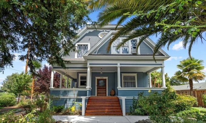 Gilroy Casa | Spacious & Unique Home In the Bay