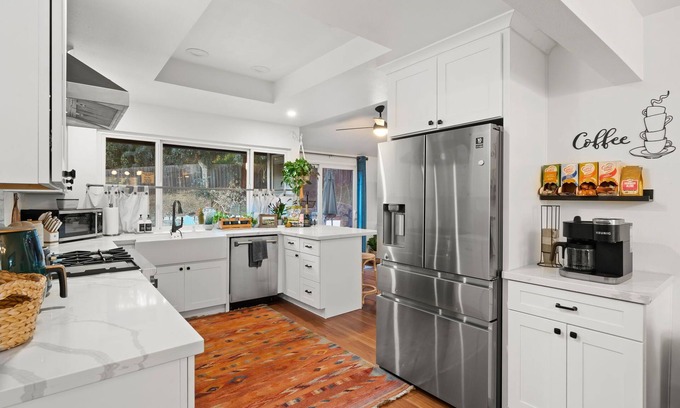 Pinole Casa | Spacious & updated pet friendly house near San Francisco!