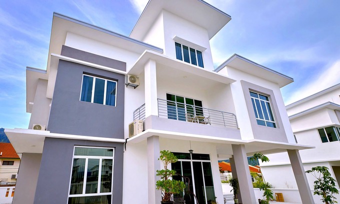 Kampung Pokok Asam Villa | Villa espaciosa ❃ 3 pisos / 6br / 6. 5ba