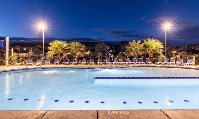 Sienna Hills Condominio | Lovin Life 3 Bedroom Apts