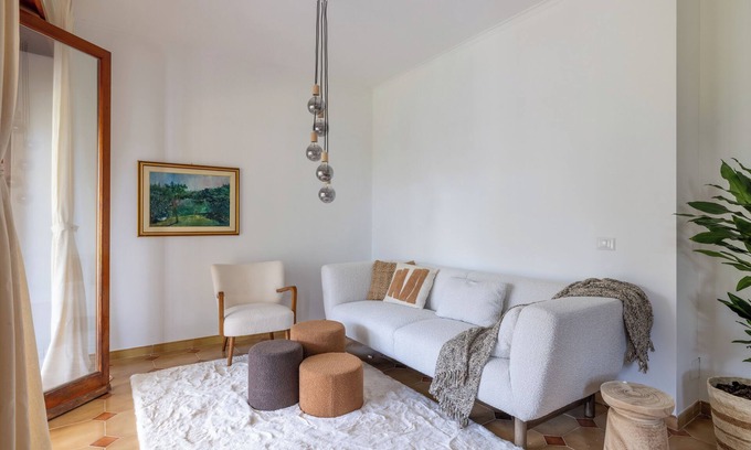 Zona XXXIV Casal Palocco Villa | Spacious Villa: swimming pool, BBQ and tennis courts for families and friends