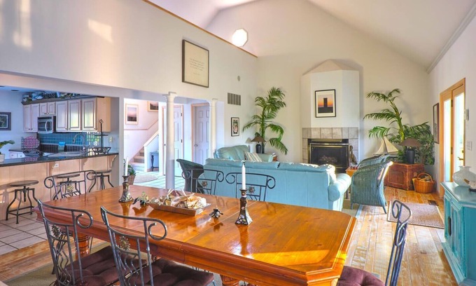 North Shores Casa | Spacious Waterfront Home w/ Private Pool, Dock, & Beach Access – Sleeps 15!