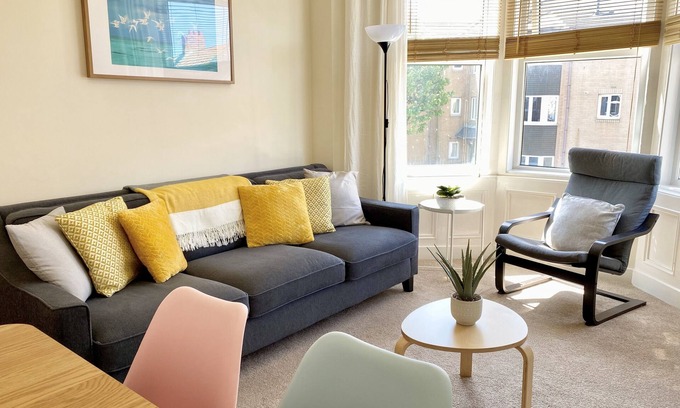 Cullercoats Apartamento | Spacious, Welcoming 3 Bedroom Coastal Retreat