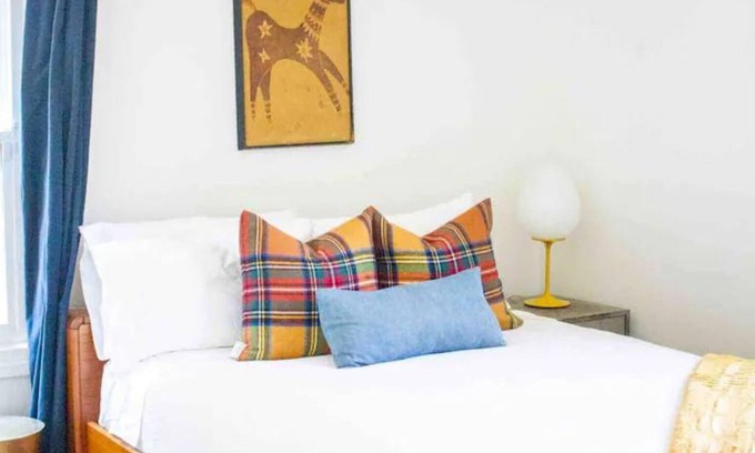 Sunset Junction Casa | Spanish 2+1 Home in prime Silver Lake