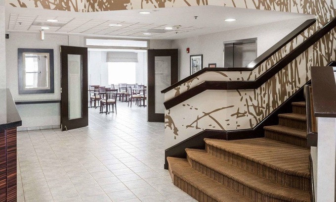 Lynchburg Hotel | Sleep Inn Lynchburg - University Area & Hwy 460