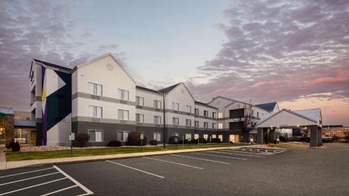 Salt Lake City Hotel | Spark by Hilton Salt Lake City Airport