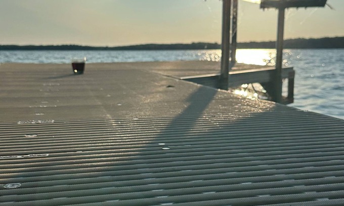 Battle Lake Casa | Sparkey’s on Eagle Lake, in Battle Lake township