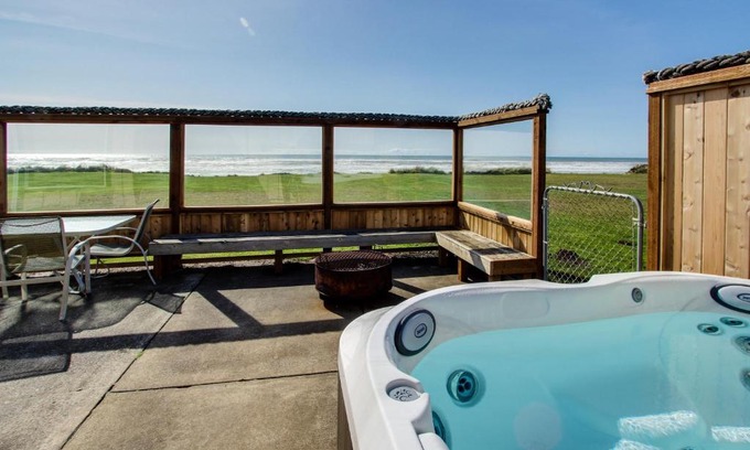 Yachats Casa | Sparkling Sands Oceanfront