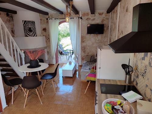 Minia Casa | Spasmata Village Special Maizonette only adults