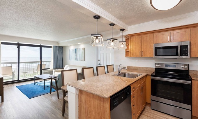 Myrtle Beach Villa | 4 de julio Oferta especial excepcional Villa frente al mar disponible del 3 al 10 de julio de 2020