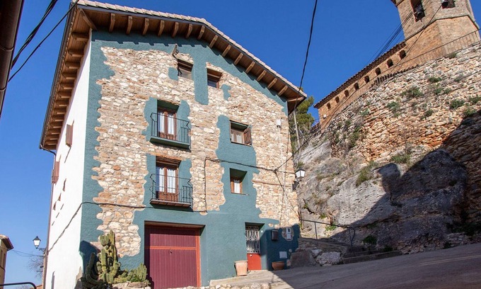 Benabarre Casa | Special house in a village 4 km from Benabarre