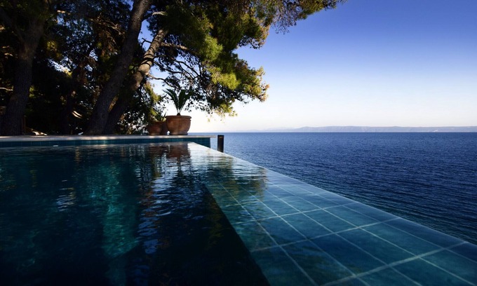 Selca Villa | Spectacular Beachfront Brac Villa | 6 Bedrooms | Villa Selca Violet | Magnificent Views of The Adriatic Sea & Heated Pool | Selca