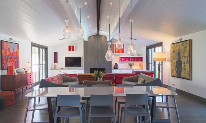 Le Bois-Plage-en-Re Villa | Spectacular Beachside Villa on Ile de Ré’s South coast, family group up to 10