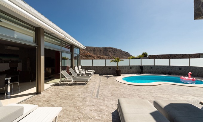 Mogan Chalet De Esquí | Espectacular casa con piscina privada climatizada en paraíso