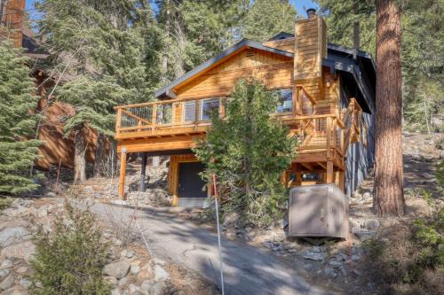 Kings Beach Casa | Spectacular Lakeview Cabin