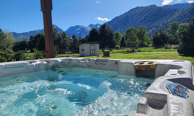 Leavenworth Chalet De Esquí | Espectacular vista a la montaña Casa para 10 personas, amigable para perros y familias