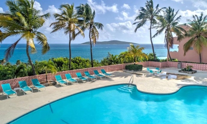 Cotton Valley Condominio | Spectacular Oceanview 2 Bedroom Coakley Bay Condo with AC & Wifi.