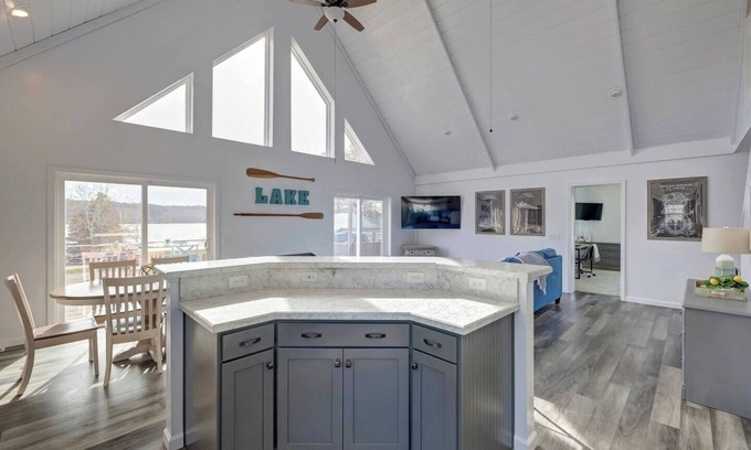 Unionville Cabina | Spectacular & Spacious Lakehouse; Kid Approved!