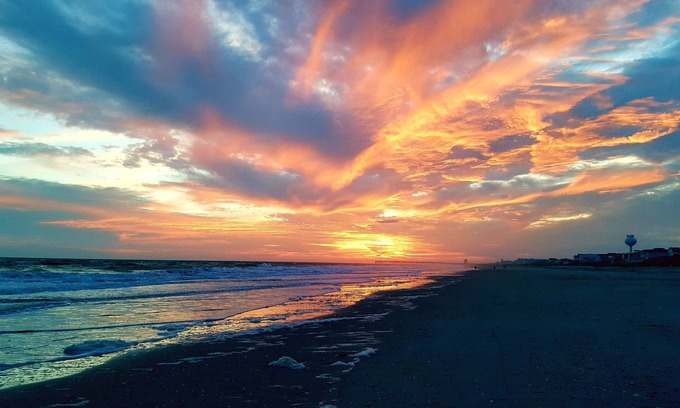 Ocean Isle Beach Condominio | Spectacular Sunset Views from this Top/3rd floor condo, 2 bed/2 bath