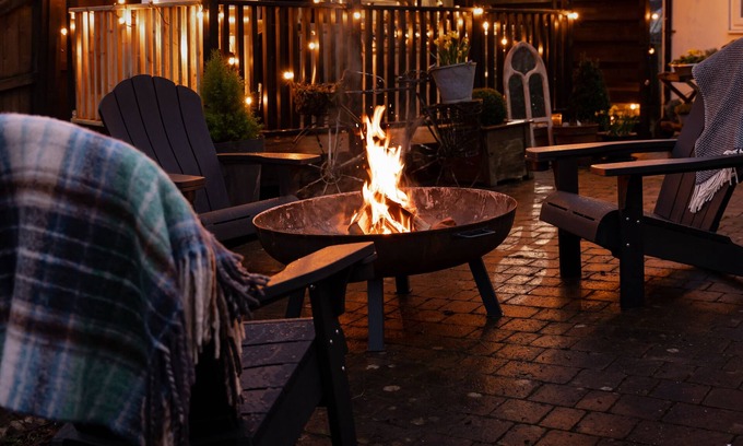 Pontsticill Cabaña | Spectacular Views | Pizza Oven & BBQ