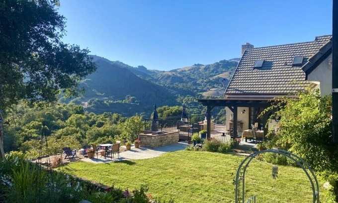 Cambria Casa | Spectacular Views on 160 Acre Stunning Ranch House