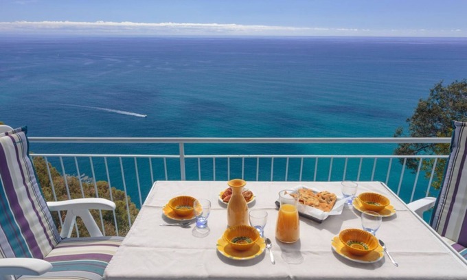 Zoagli Apartamento | Spectacular views, wifi, parking( CITRA 010015-LT-0243 )