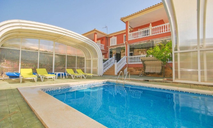 Torrequebrada Casa | Espectacular Villa a 10min andando de la playa con piscina privada