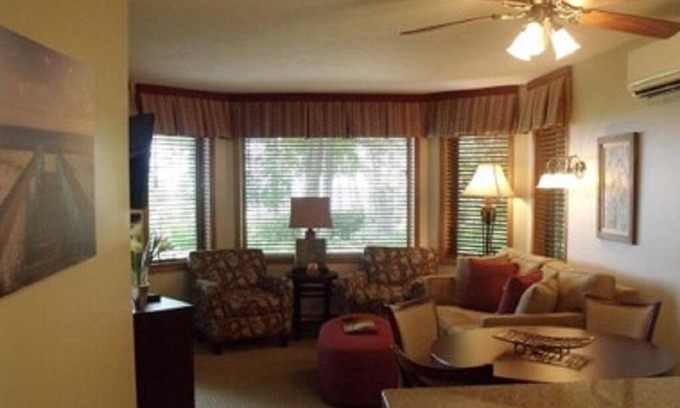 Egg Harbor Condominio | Espectacular condominio con vista al agua, en The Landmark Resort