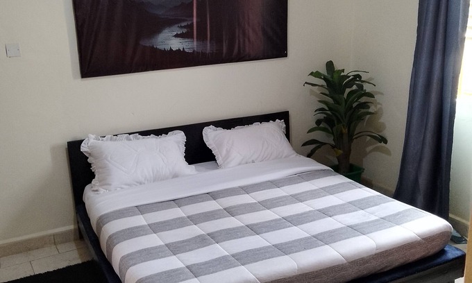 Kabale Apartamento | Speke homes and apartments. Cozy and private town apartment.