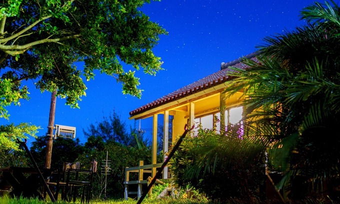 Taketomi-jima Taketomi-cho Casa | Spend a luxurious time in the living room where yo / Ishigaki Okinawa