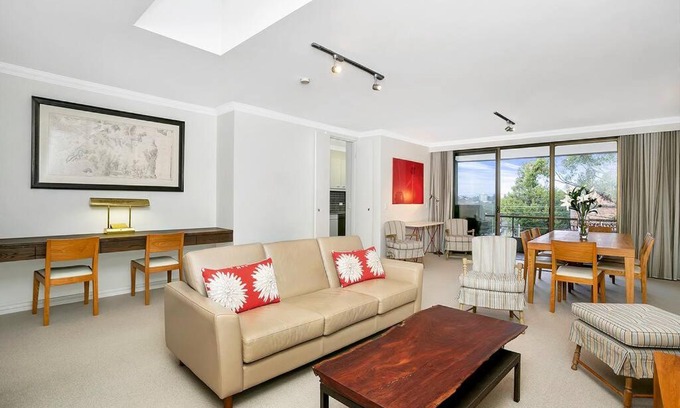 Cremorne Apartamento | SPF13-Sunny, Spacious, Highly Convenient Apartment