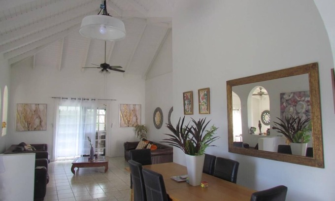 St. George's Casa | Especias Irie Heights 'África' St Paul's, St George's