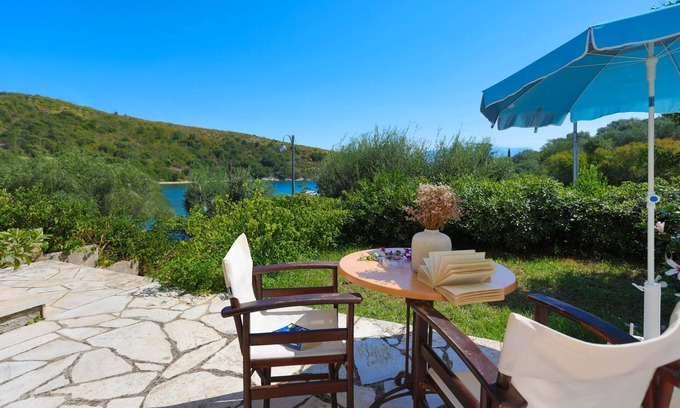 Agios Stefanos Apartamento | Spiros in Saint Stephanos, Corfu - Idyllic Mediterranean Retreat
