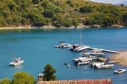 Agios Stefanos Apartamento | Spiros Saint Stephanos