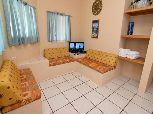 El Dorado Ranch Casa | Splendid 2BR Casita, peace and tranquillity