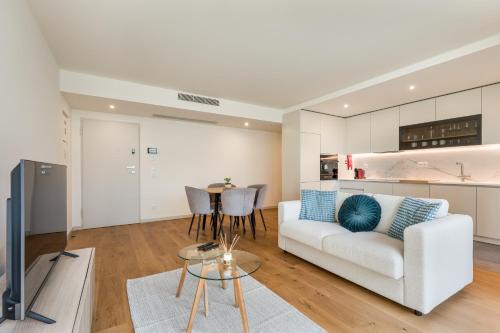 Mafamude Apartamento | Splendid Apartment with a Terrace