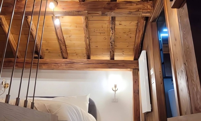 Courmayeur Chalet De Esquí | Splendid Chalet in the Green