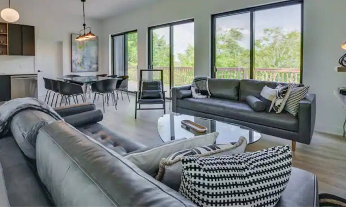 La Conception Chalet De Esquí | Splendid Chalet Spa 12min to Mont Tremblant