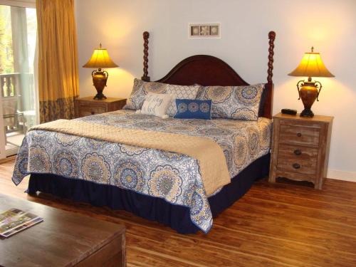 St. Augustine Casa | Splendid Condo with balcony view of pool 5220