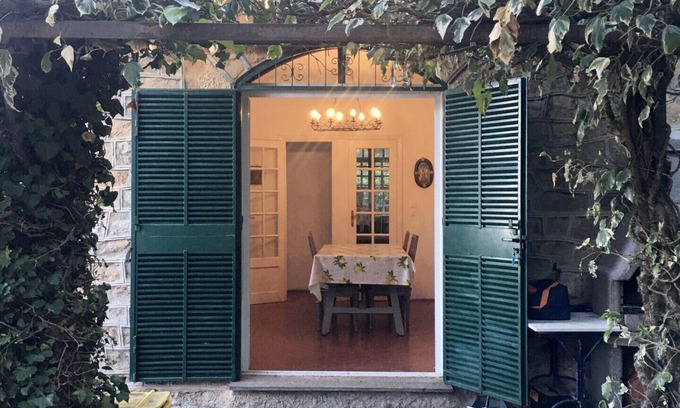 Vegliasco Villa | ESPLENDIDA VILLA CON VISTAS AL MAR EN ALASSIO
