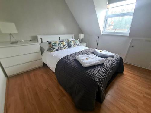 Luton Apartamento | Split level luton town center flat