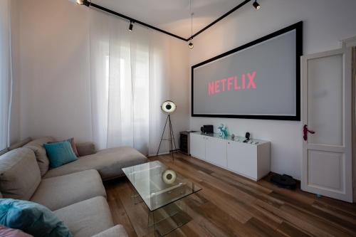 Est Apartamento | Spolverini 16