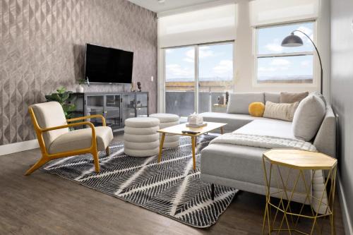 Highland Casa | Sprawling Floor Plan - Sleeps 8 - Zuni Lofts