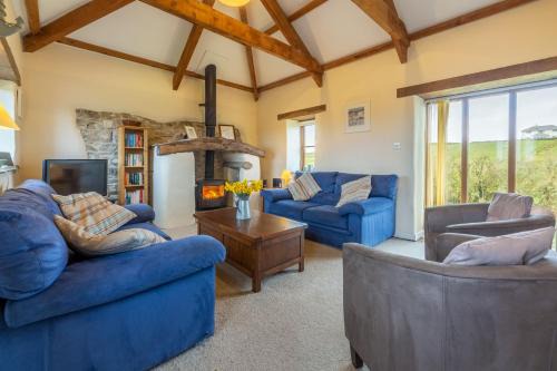 Rock Casa | Spring Barn