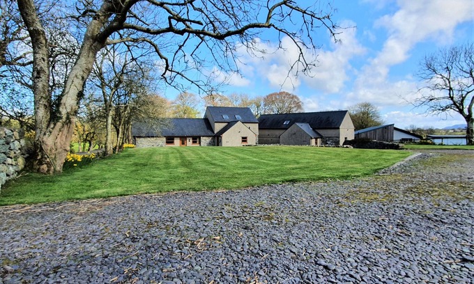 Menai Bridge Cabaña | Spring Cottage (Sleeps 8) - Casas de vacaciones con vistas a Snowdonia Range