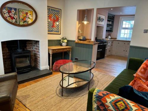Rye Casa | Spring Crescent Cottage in Rye